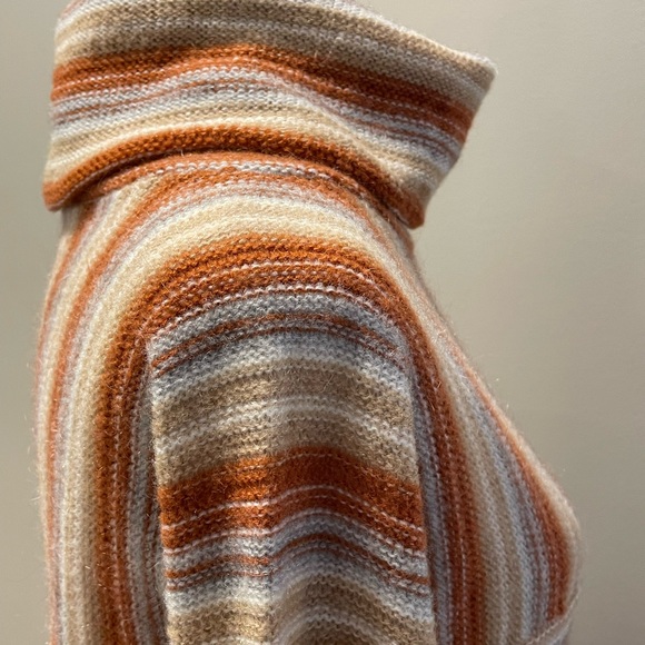 🧡 VINTAGE 70s pullover cowl neck striped sweater with flare sleeves size L - Picture 5 of 16